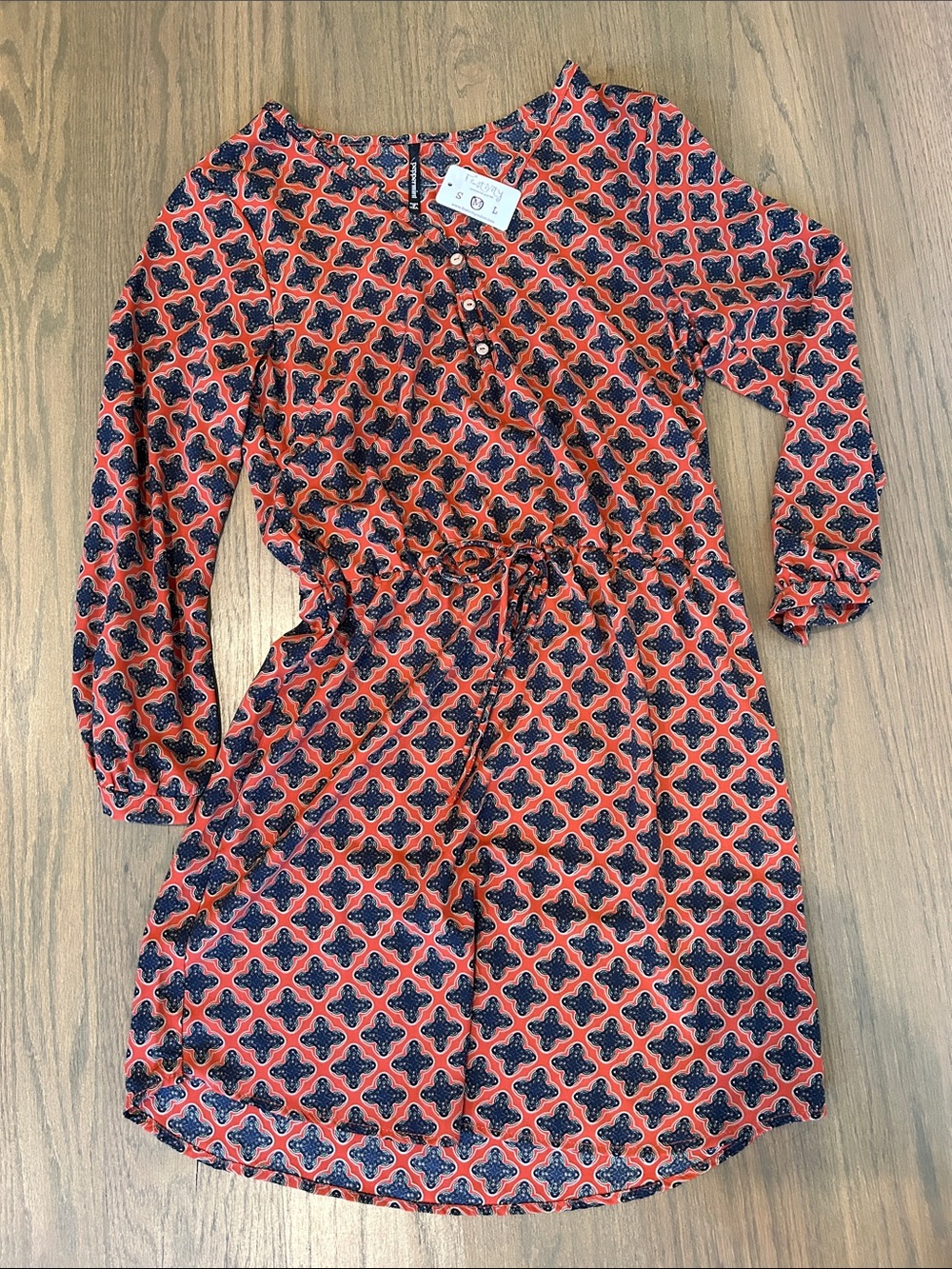 Women’s Peppermint brand cute and flirty  button front, tie waist dress